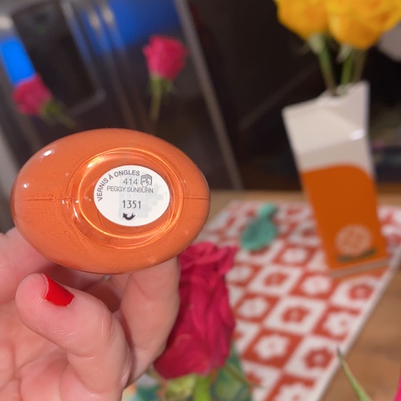 💘🍭BNWOT🍭GUCCI NAIL POLISH💘PEGGY SUNBURN-COLOR🍭💘AUTHENTIC💘🍭 - Picture 11 of 11